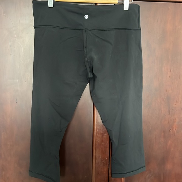 Lululemon leggings - Picture 2 of 2